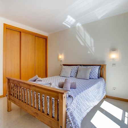Two Bedroom Apartment With Rooftop Pool In Алвор Экстерьер фото